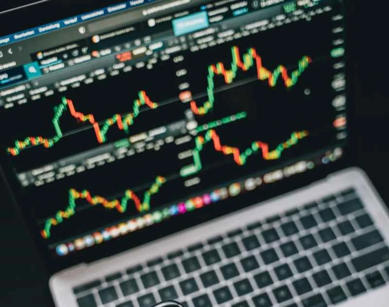 ICPは強い勢いと高取引高の急増により7ドルの壁を突破