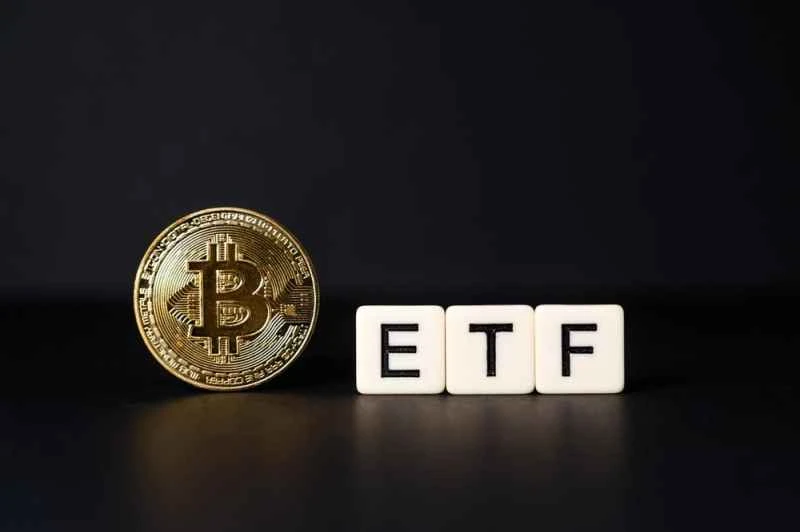 機関投資家の撤退でビットコインETFの取引が過去最高を記録