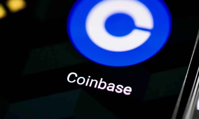 バーンスタイン、仮想通貨市場のボラティリティ試練の中、コインベースの大胆な目標を再確認
